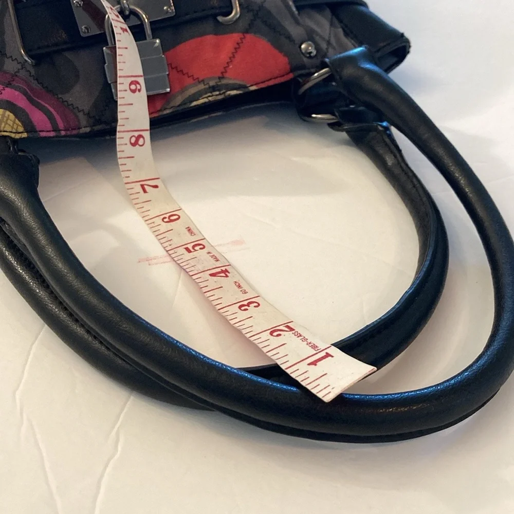 Relic Quilted Shoulder Bag purse Black Multicolor Floral purple interior - Picture 9 of 13